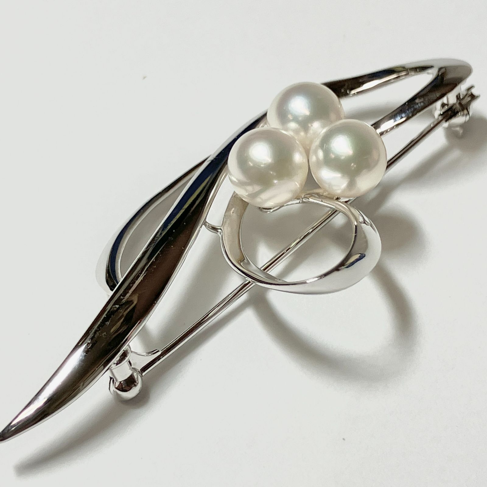 m001 T3 MIKIMOTO ミキモト パール 真珠 3連 ブローチ アクセサリー