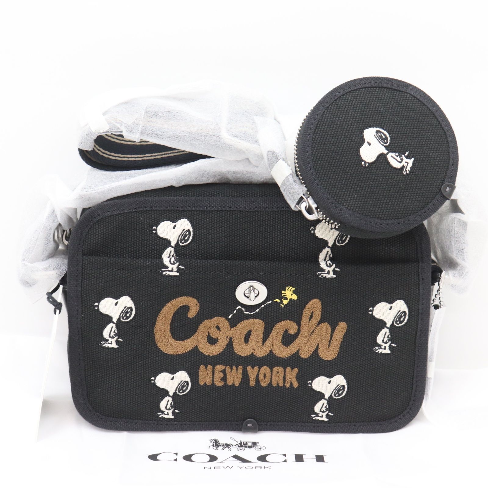 ITJ9J75YO98E 新品未使用 COACH コーチ スヌーピーコラボ カーゴ