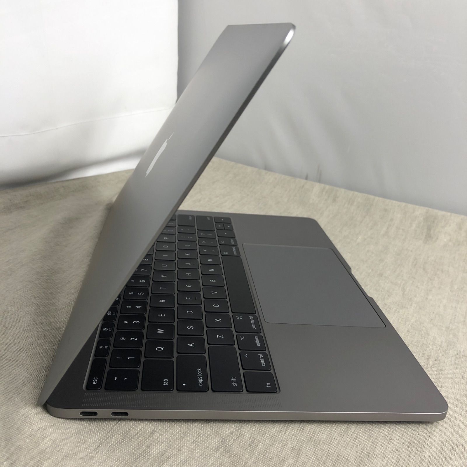 ◇ジャンク品・本体のみ◇Apple MacBook Pro (13-inch, 2017