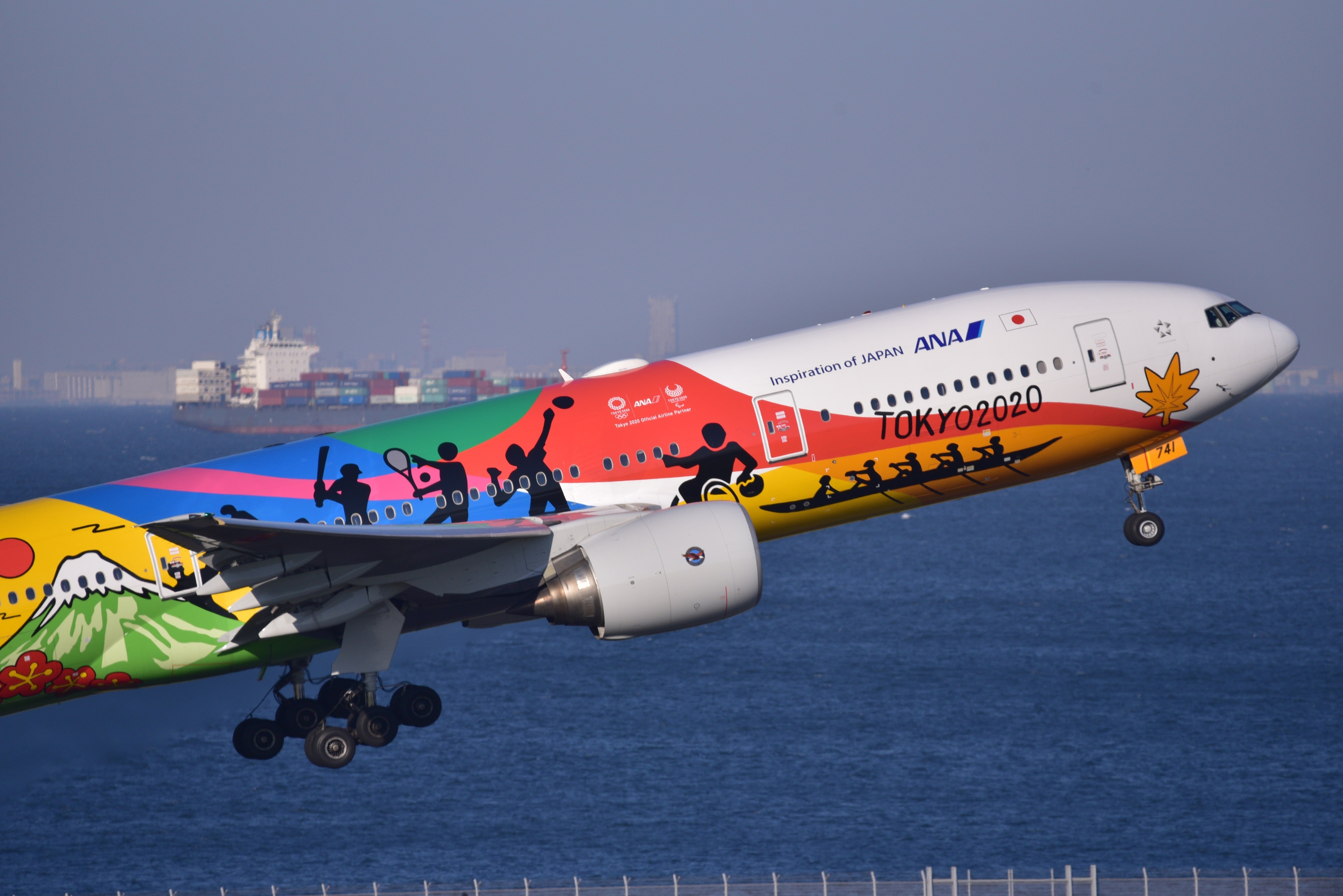 東京オリパラの残り香、JA741A「HELLO 2020 JET」｜ユキカゼ（深水千翔）