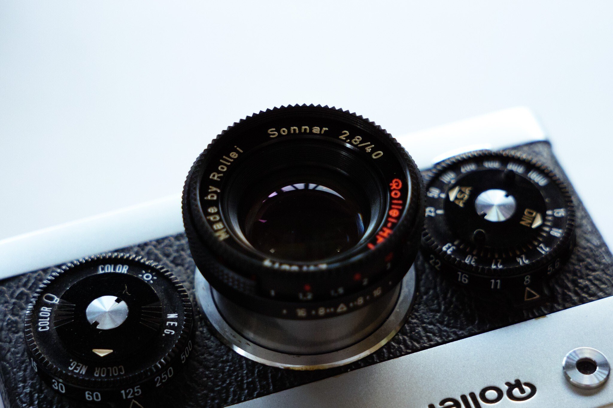 連休限定価格】ローライ35T コンパクトフィルムカメラ シンガポール