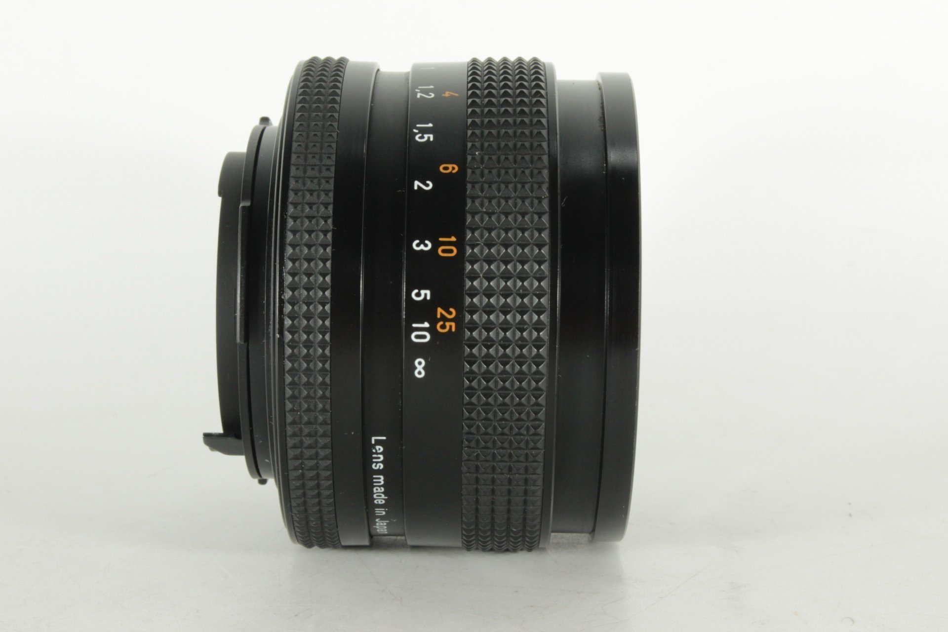 CONTAX Planar 50mm F1.7 AE｜フリッパーズ・ガイド