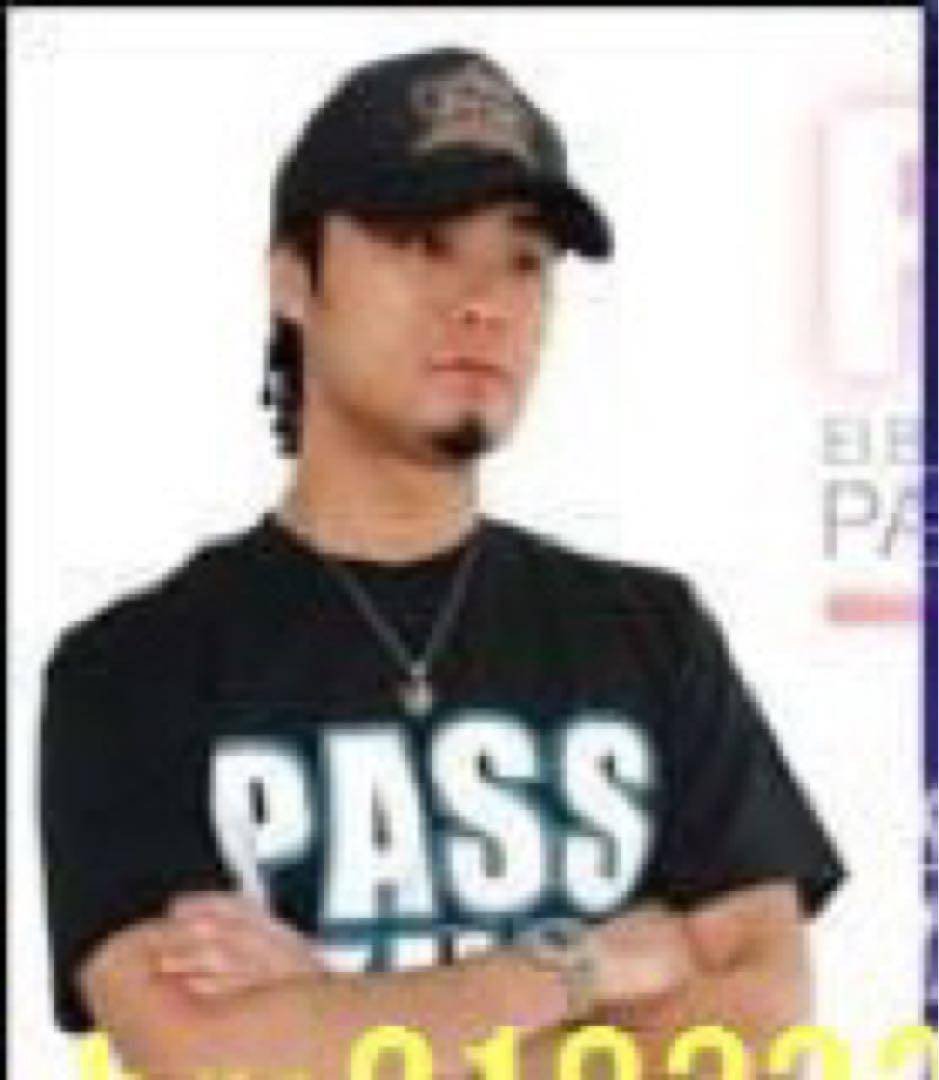 PASS THE MIC Tシャツ Lサイズ バーガンディ El.Brown』と『ARTMATIC