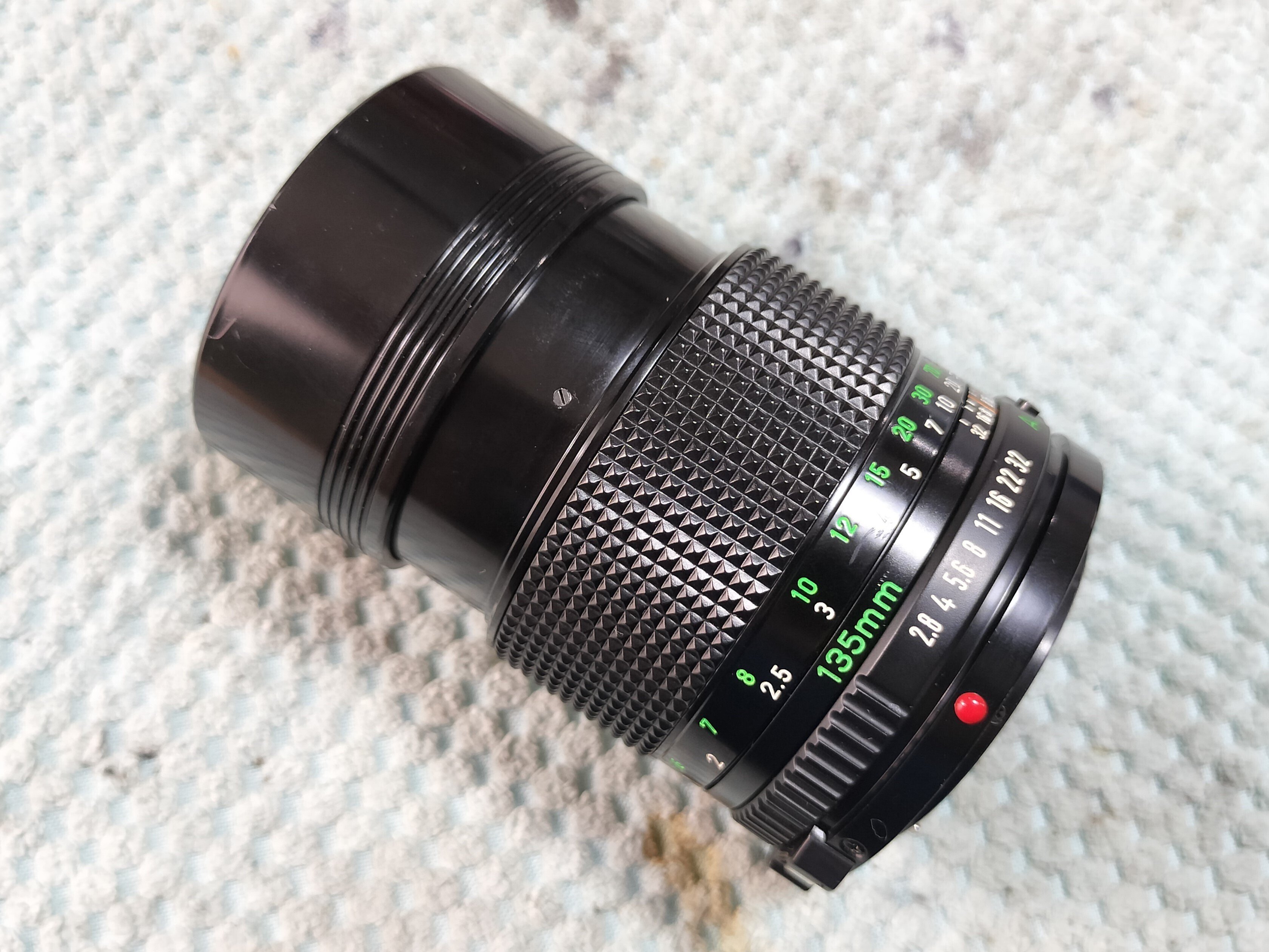 Canon New FD 135mm F/2.8｜フィルムカメラ修理のアクアカメラ