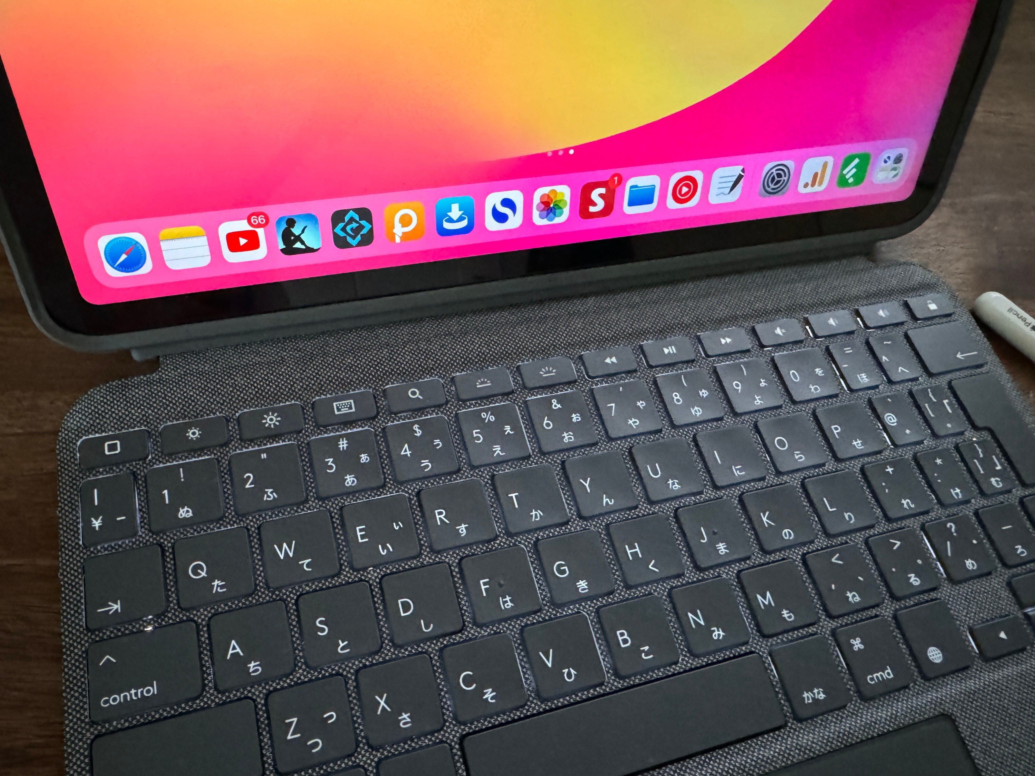 ロジクールCombo Touchレビュー！Magic Keyboardを超える究極のiPad