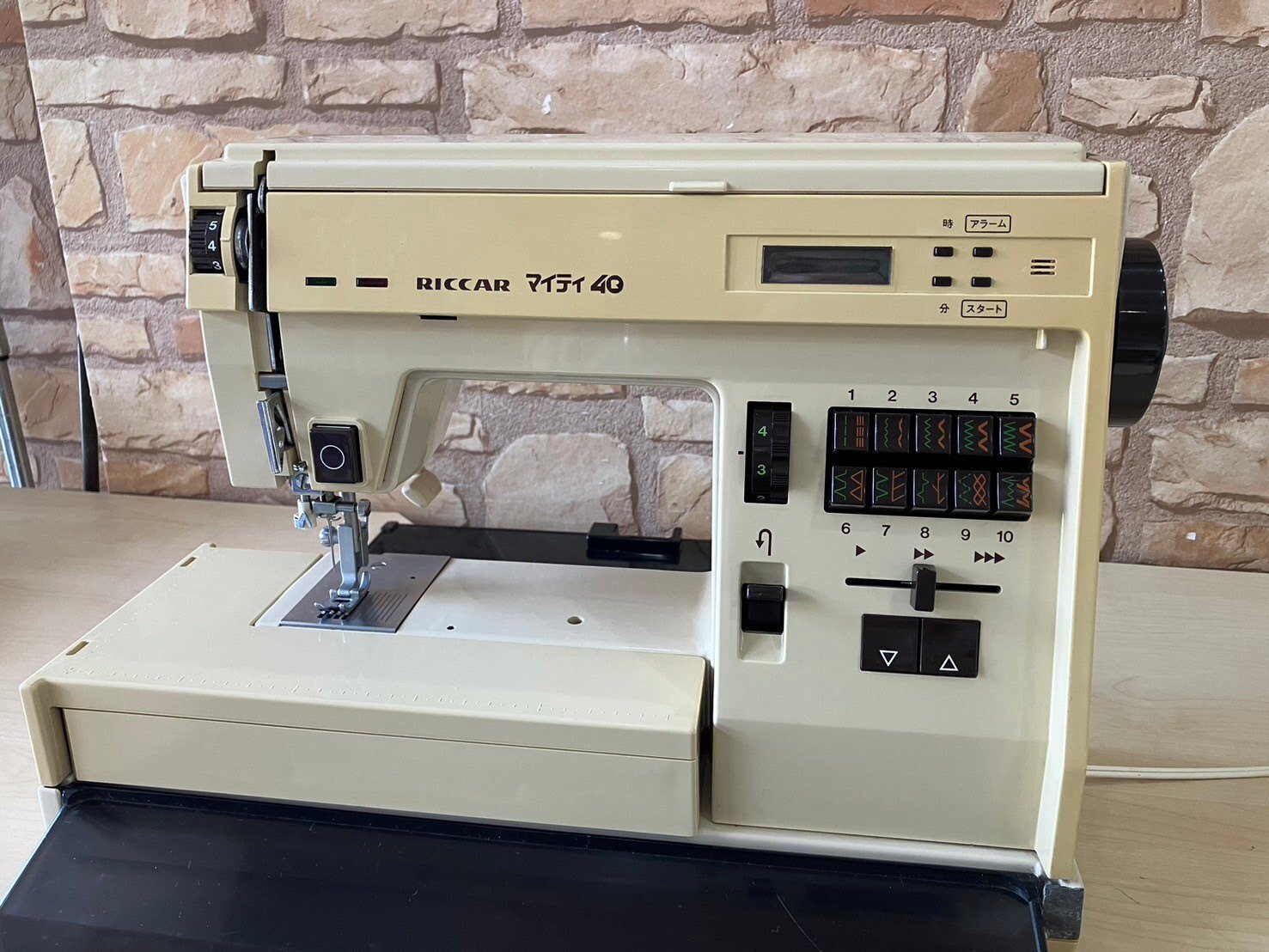 ミシン紹介】RICCAR(リッカー)「マイティ40」 - ソーイングスクエア