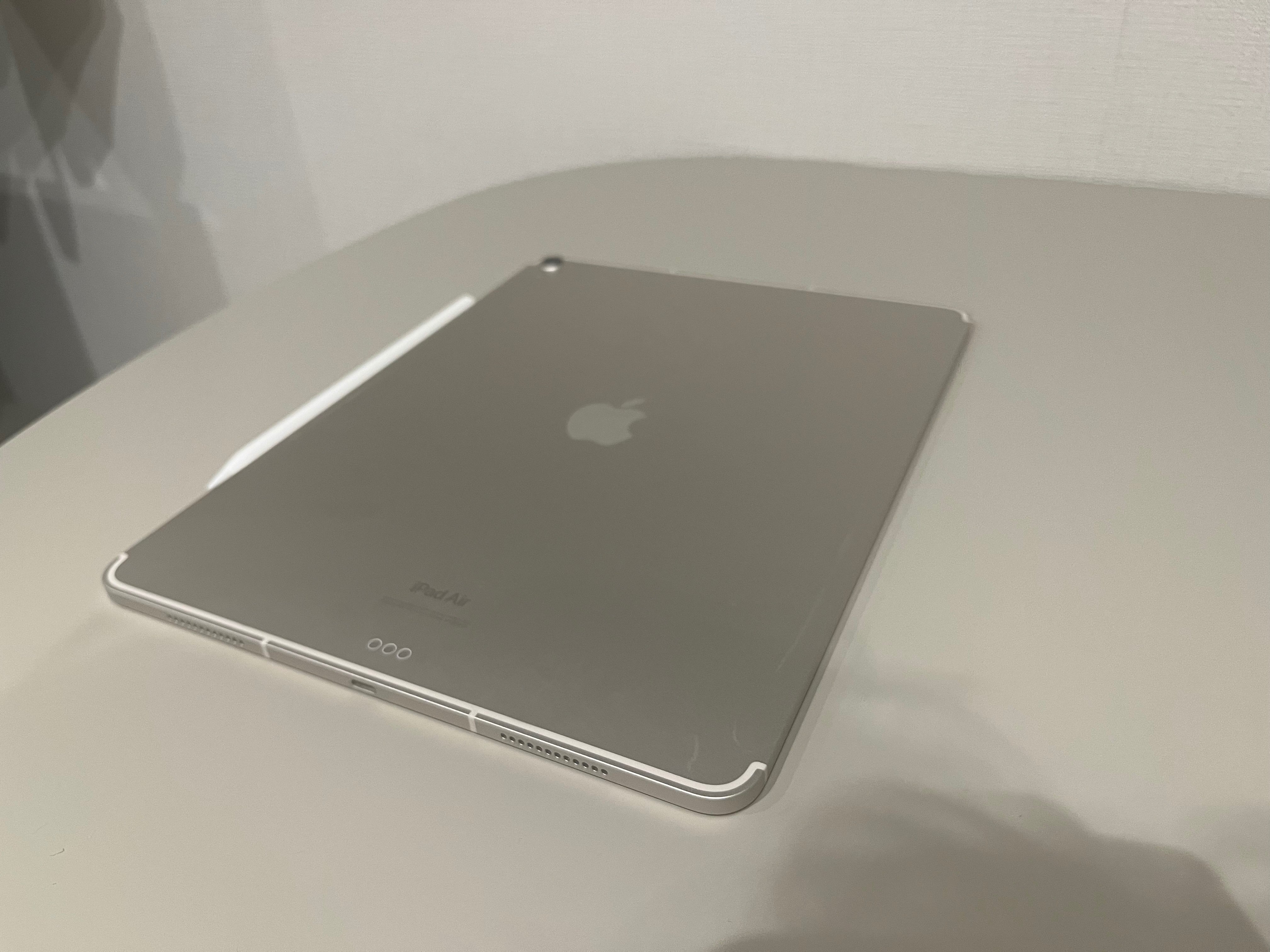 Tech】発売日に最新のiPad Airを購入してみた話／タブレット紹介「iPad