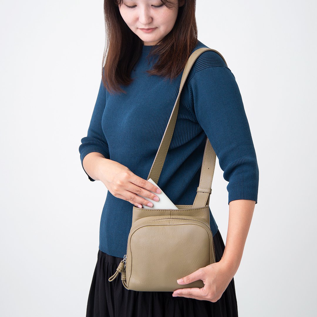 スタッフ愛用品レビュー】アクティブな休日の相棒バッグ “ソラ 2