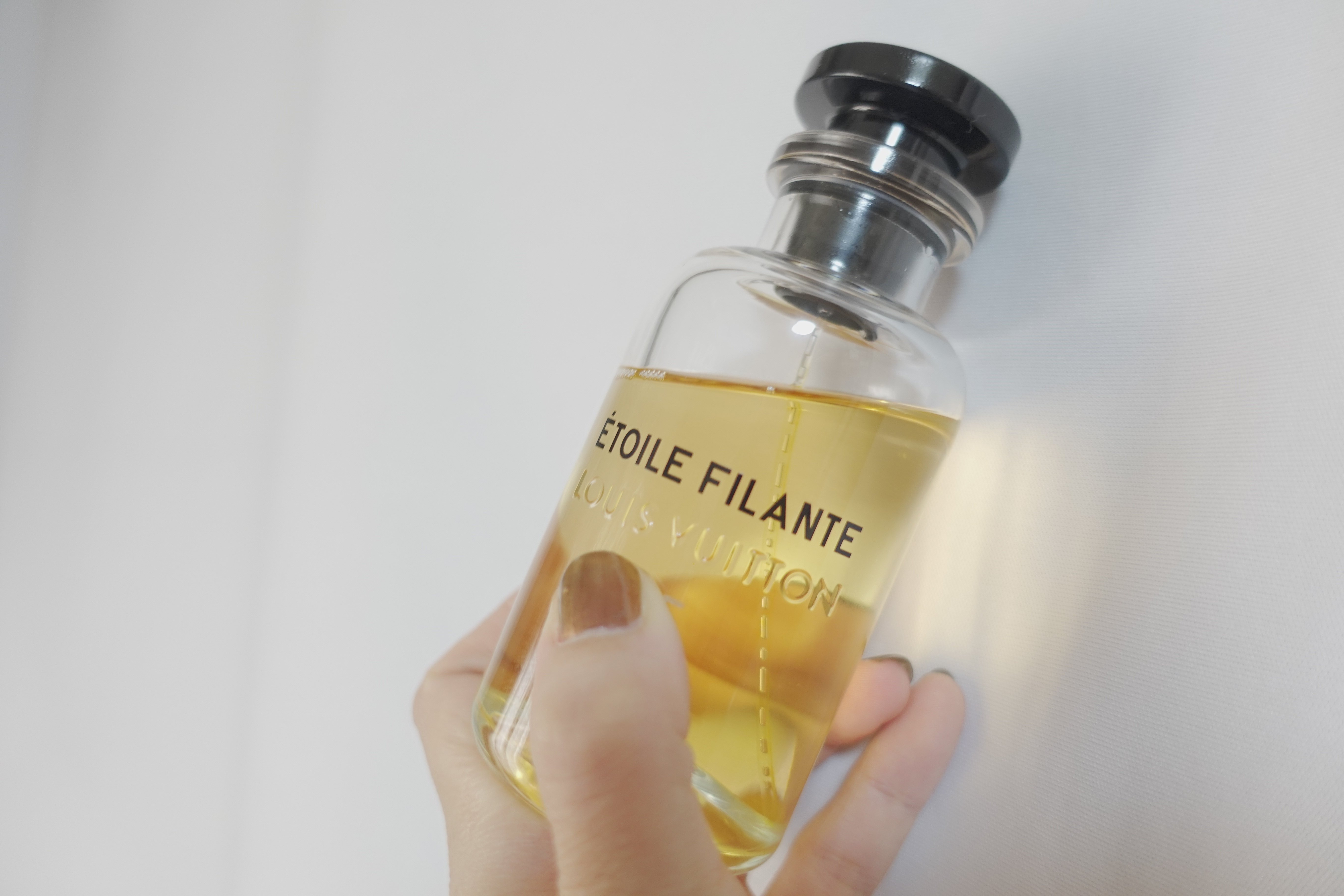 今日の香り【ÉTOILE FILANTE (エトワール・フィラント) 】｜堀 桂の note