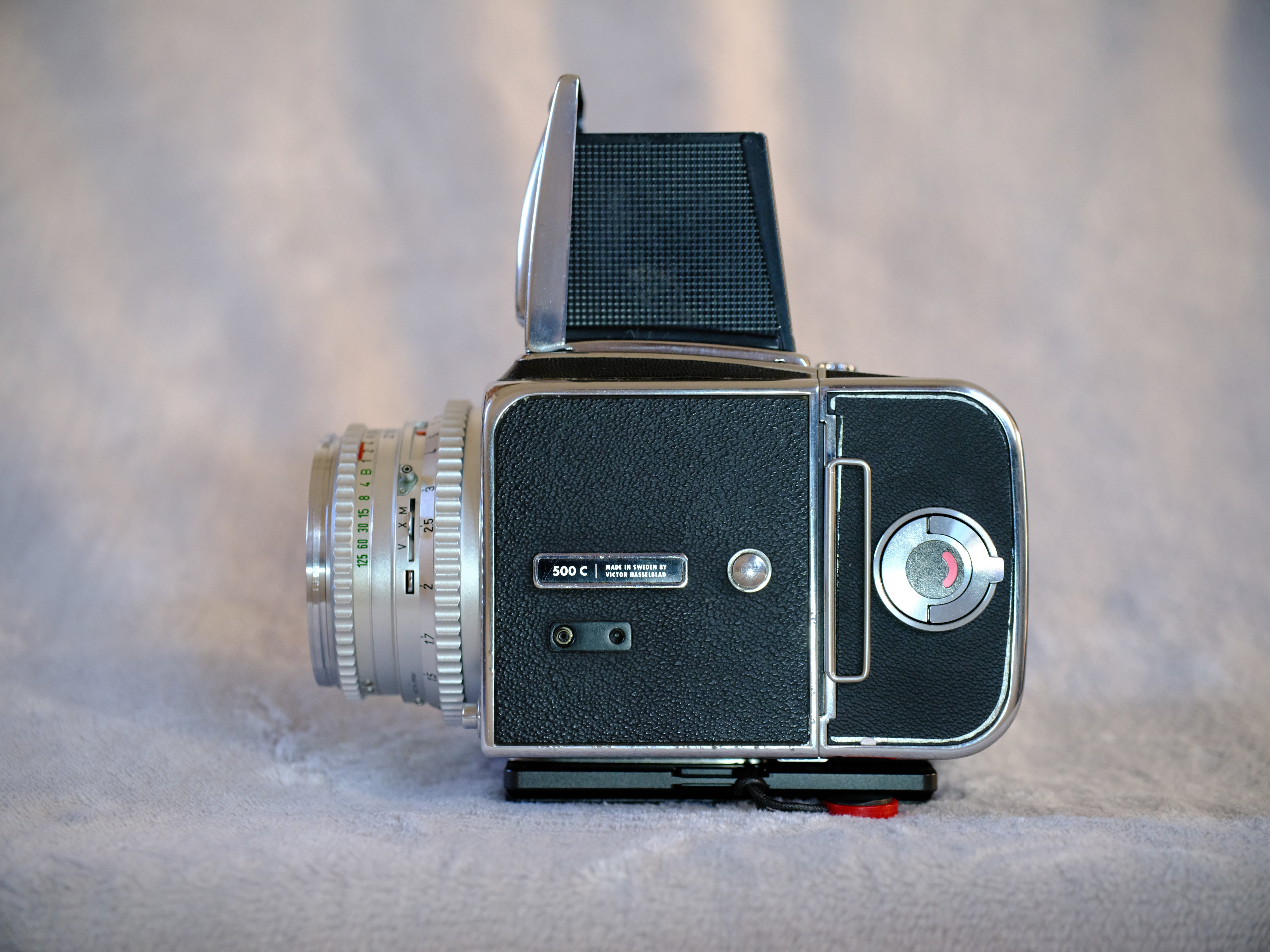 レビュー】初めて宇宙に行ったカメラ Hasselblad 500Cを2017年から使っ