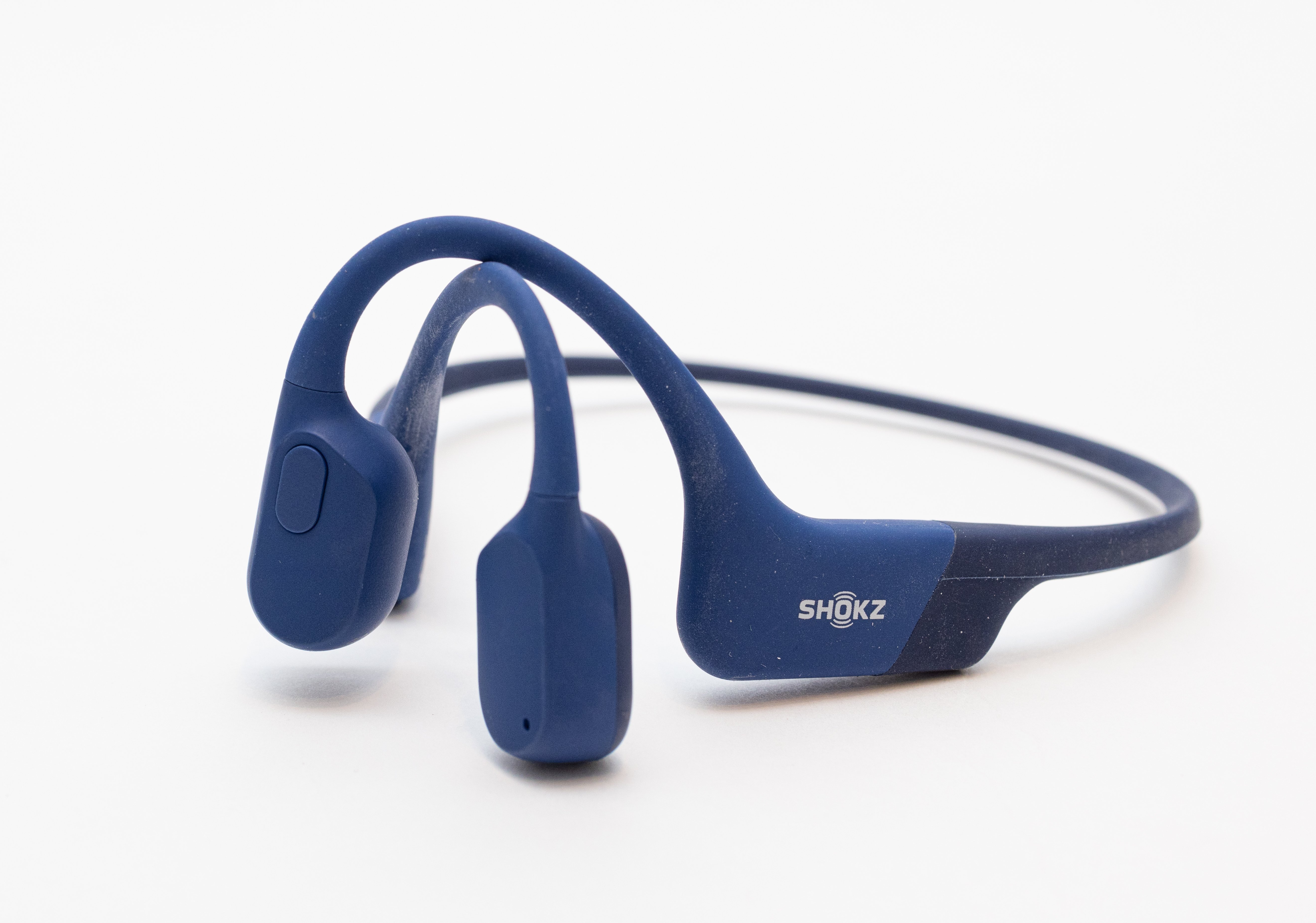 Shokzの骨伝導イヤホンシリーズ比較: OpenMove, OpenRun, OpenRun Pro