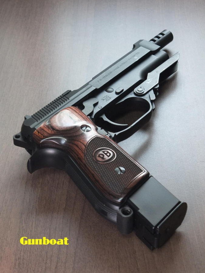 KSC ガスブローバック ベレッタ M93Rの変遷、見分け方などについて