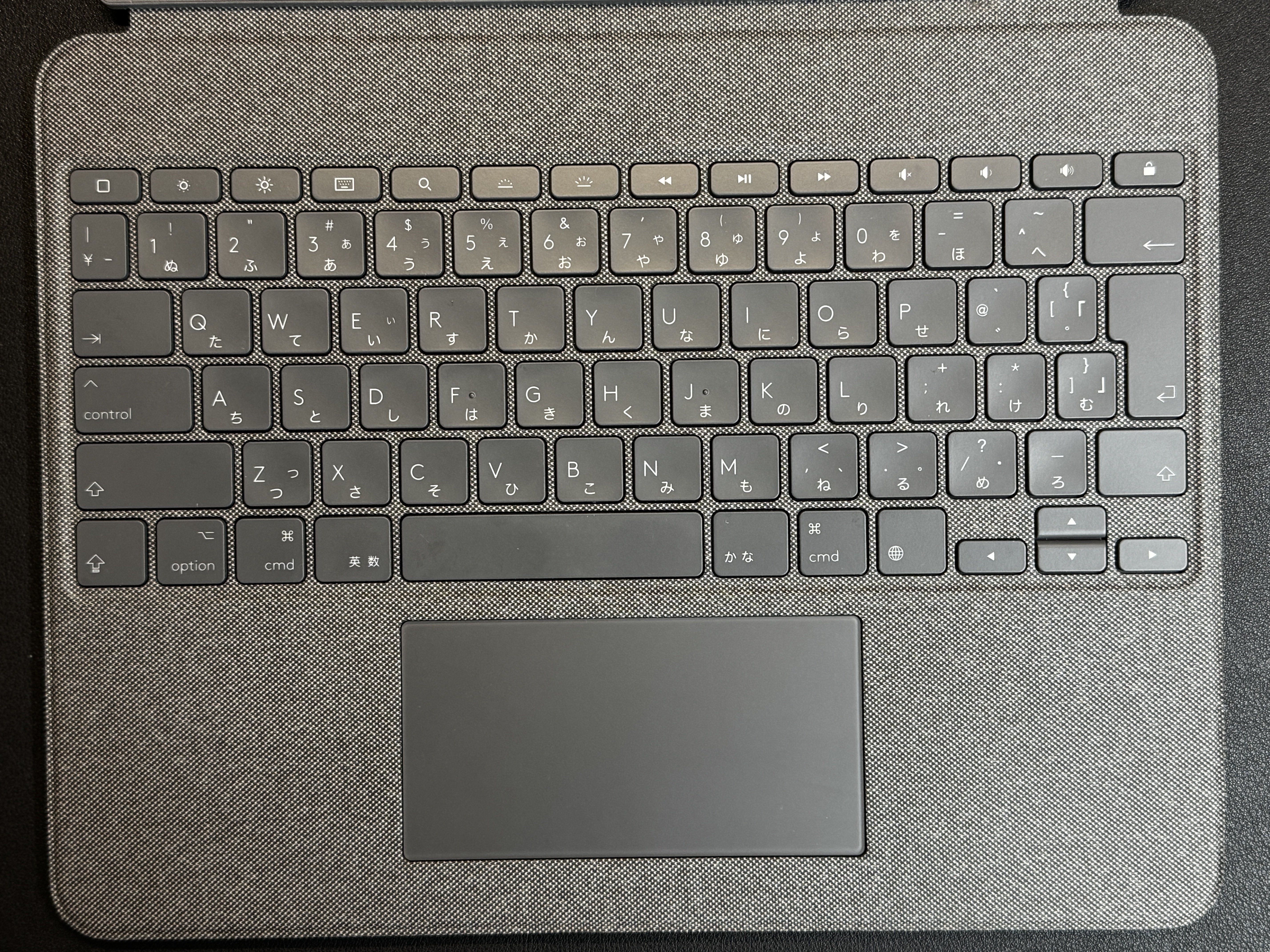 必要なものが揃っているiPad用キーボード｜ロジクール Combo Touchを