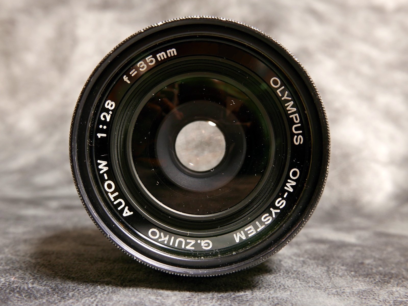 48．紅葉とOLYMPUS OM-1とG.ZUIKO Auto-W 35mm/F2.8＜レンズ＞｜神成