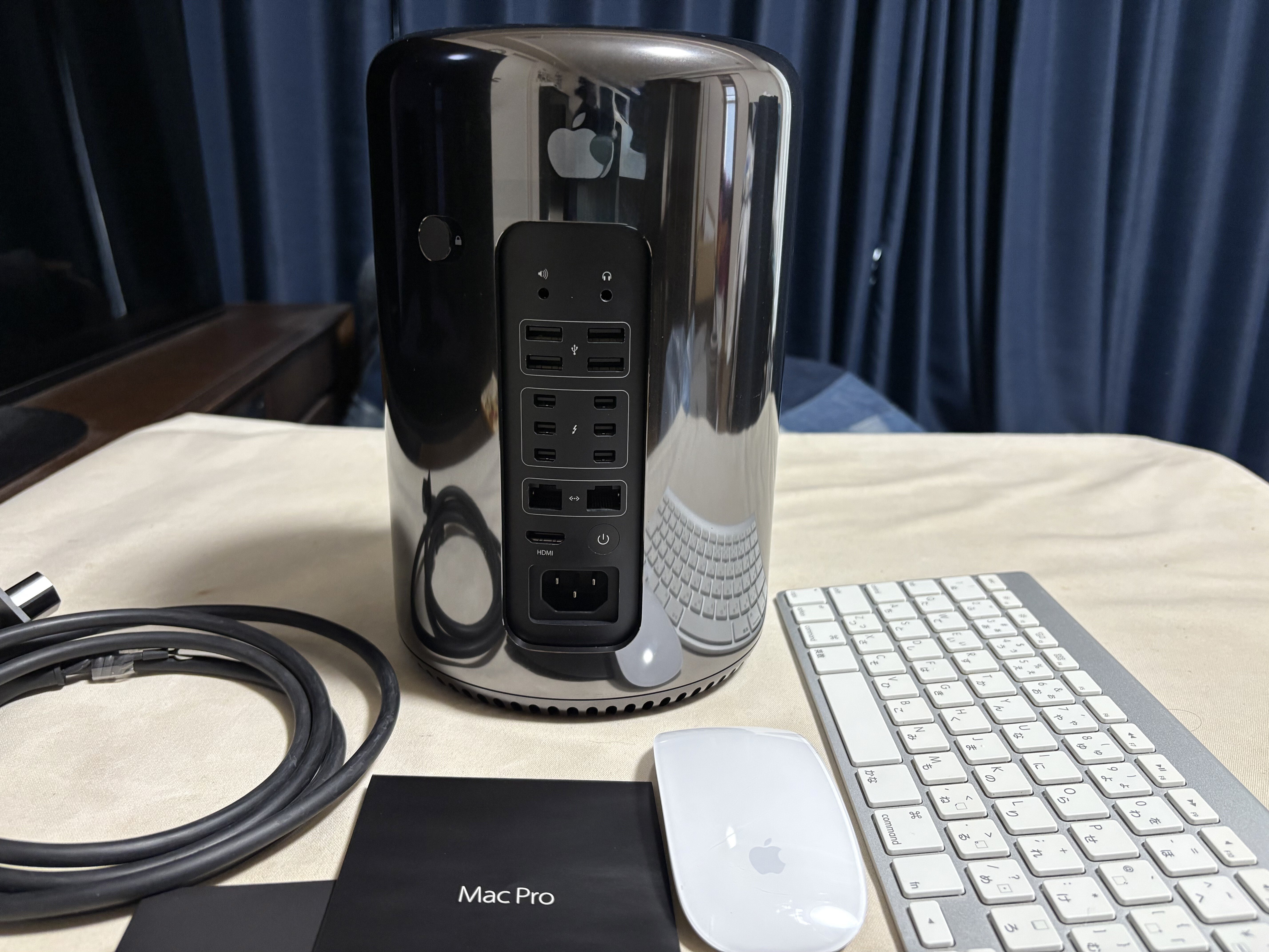 Mac Pro Late 2013（ゴミ箱）は2025年でも使えるのか？｜えぴた