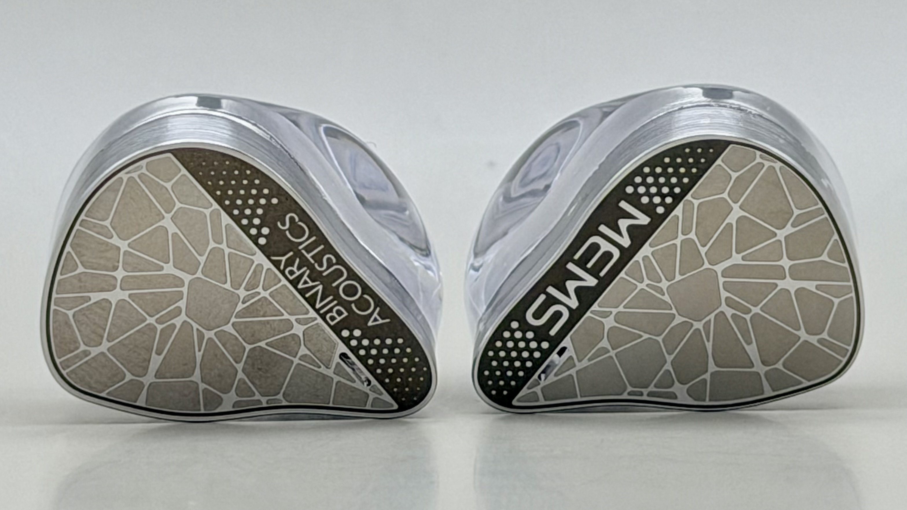 Binary EP321 MEMSのレビュー｜ラルフ・ヒンクリー