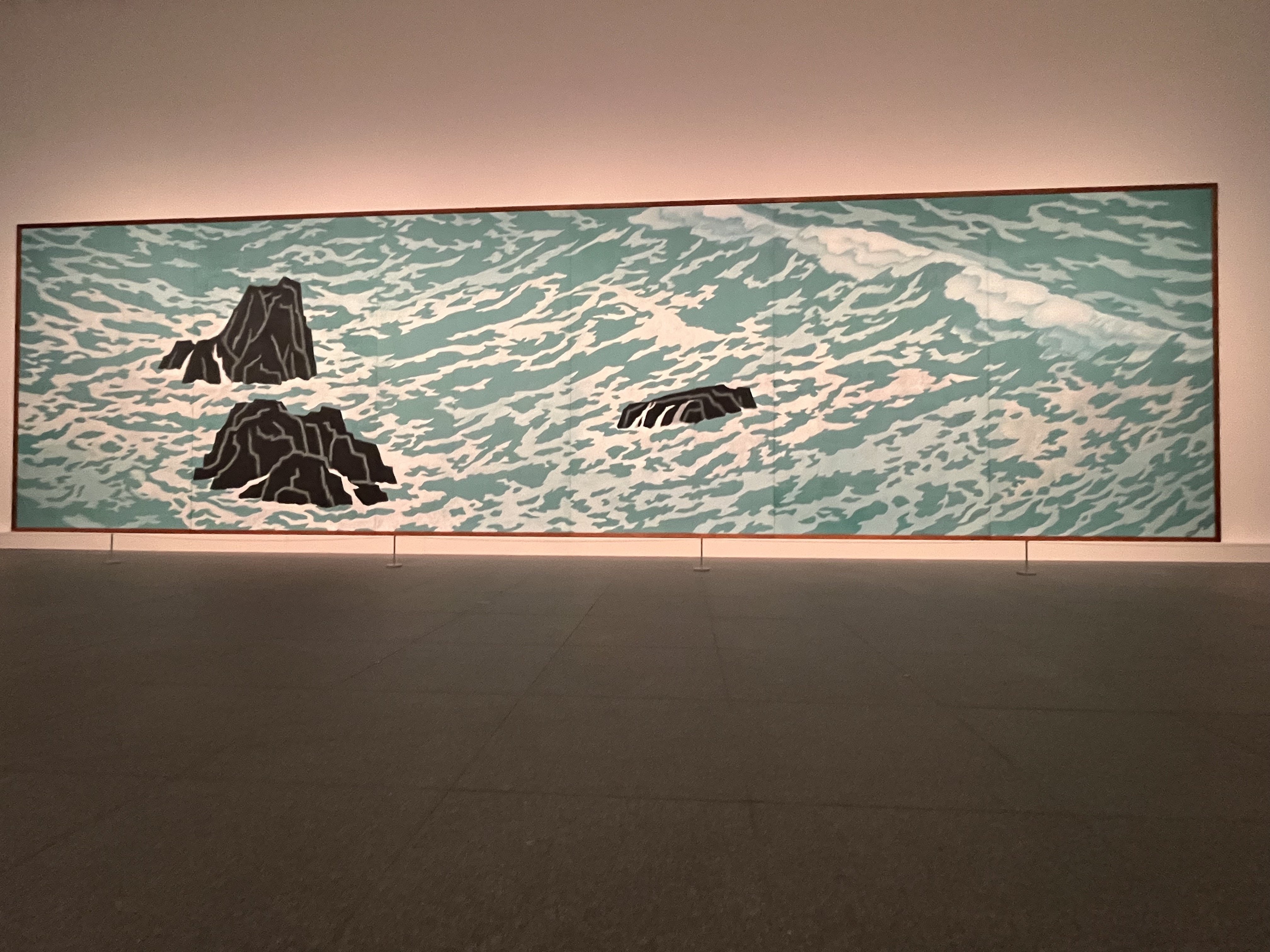 東山魁夷の白い馬に会ってきた。｜にひ:)