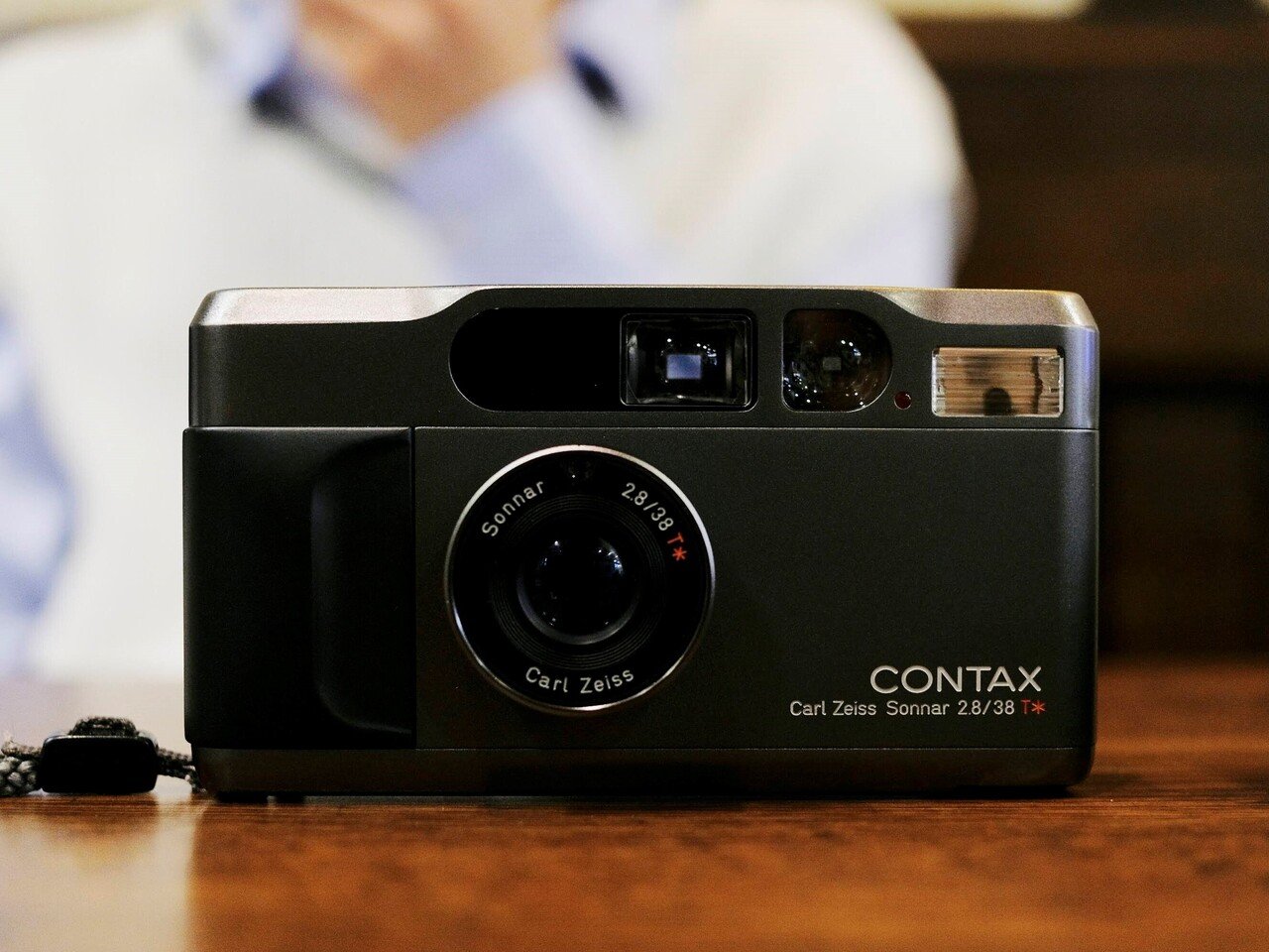 日常に寄り添うカメラ CONTAX T2 【レビュー】(作例追加)｜Yuki