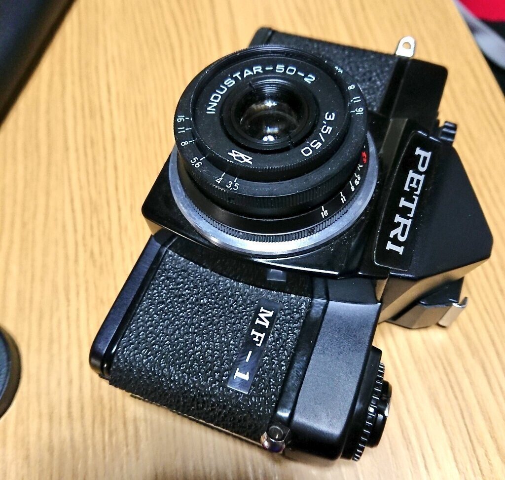 kazのこんなカメラ⑪PETRI MF-1｜kaz@Pinguist!