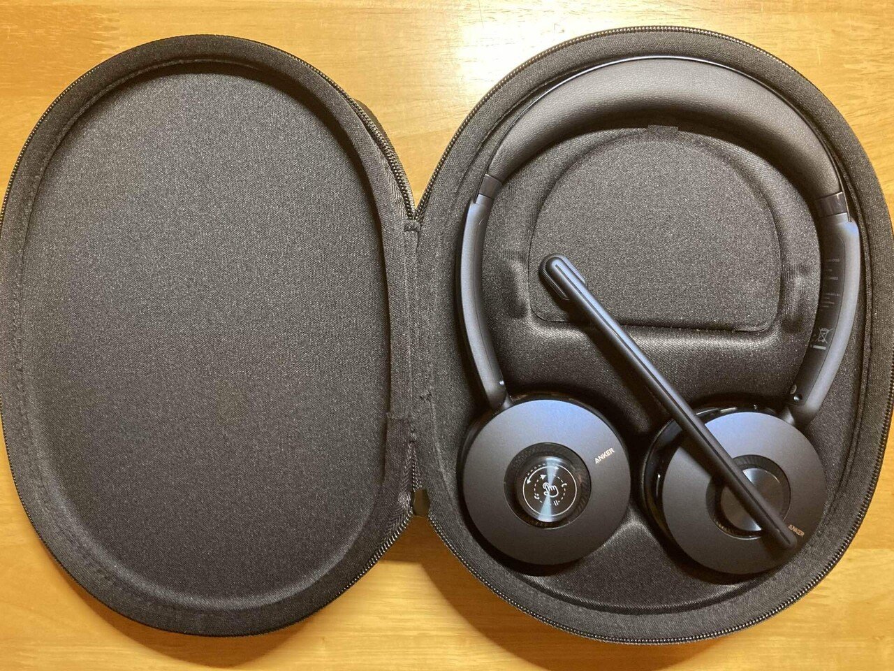 ガジェット紹介】Anker PowerConf H700【ワイヤレスヘッドセット】｜我