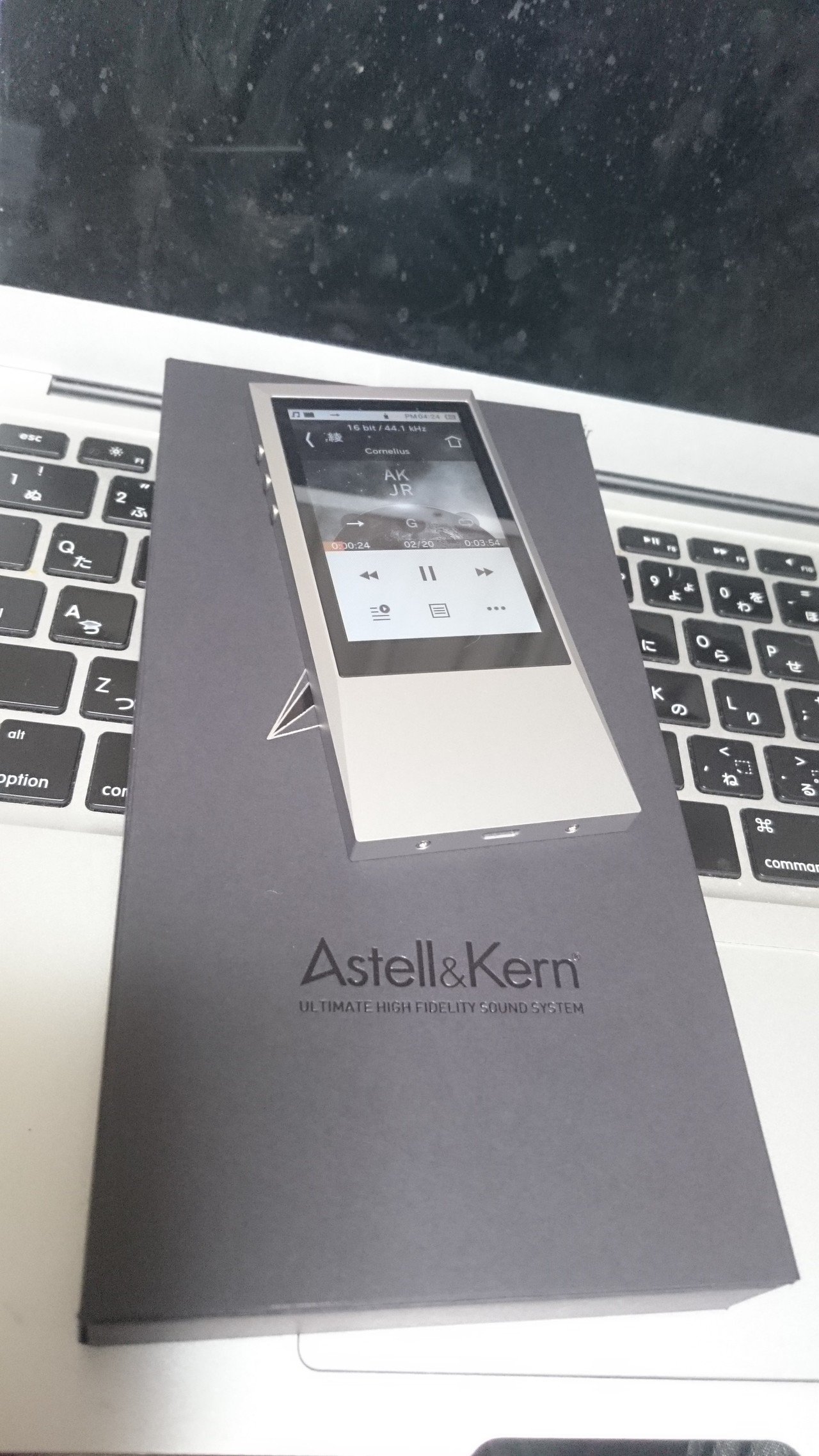 ハイレゾ対応ポータブル・プレイヤーを使ってみた：Astell & Kern AK