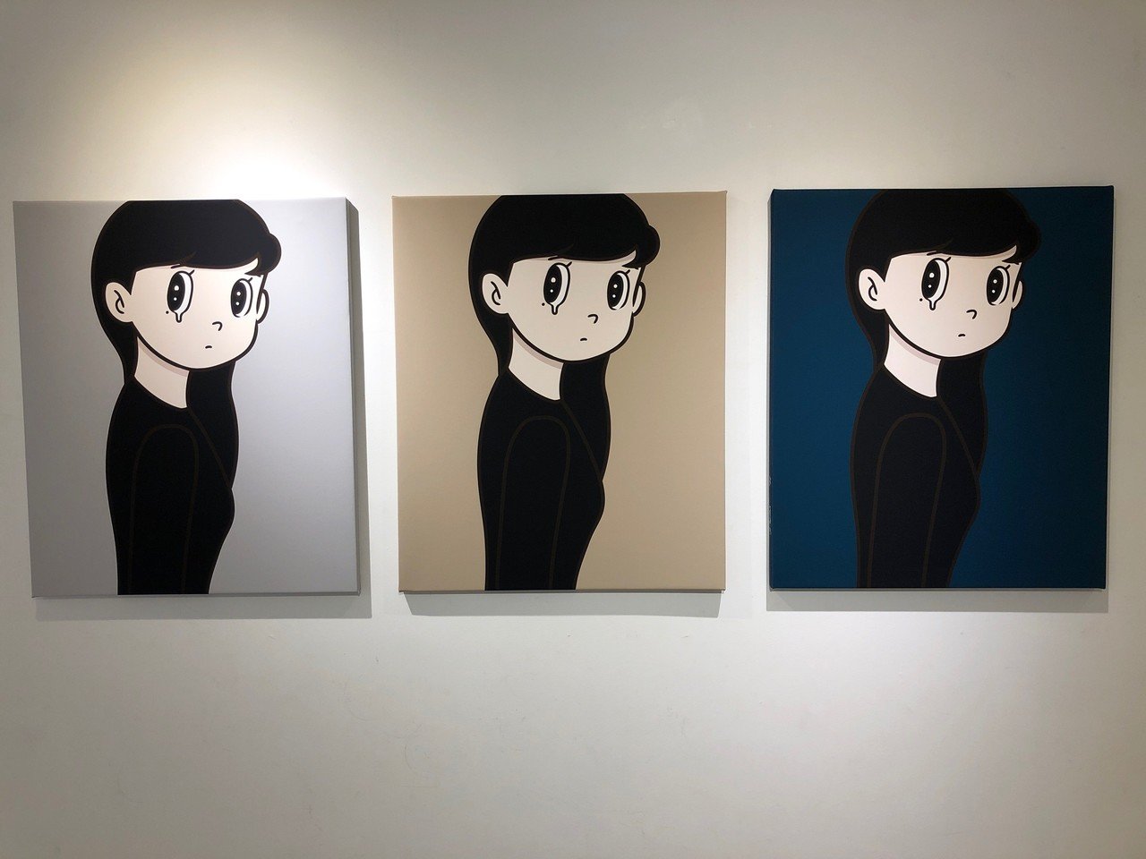 ハシヅメユウヤさんの描く泣く女性「YUYA HASHIZUME ART Exhibition