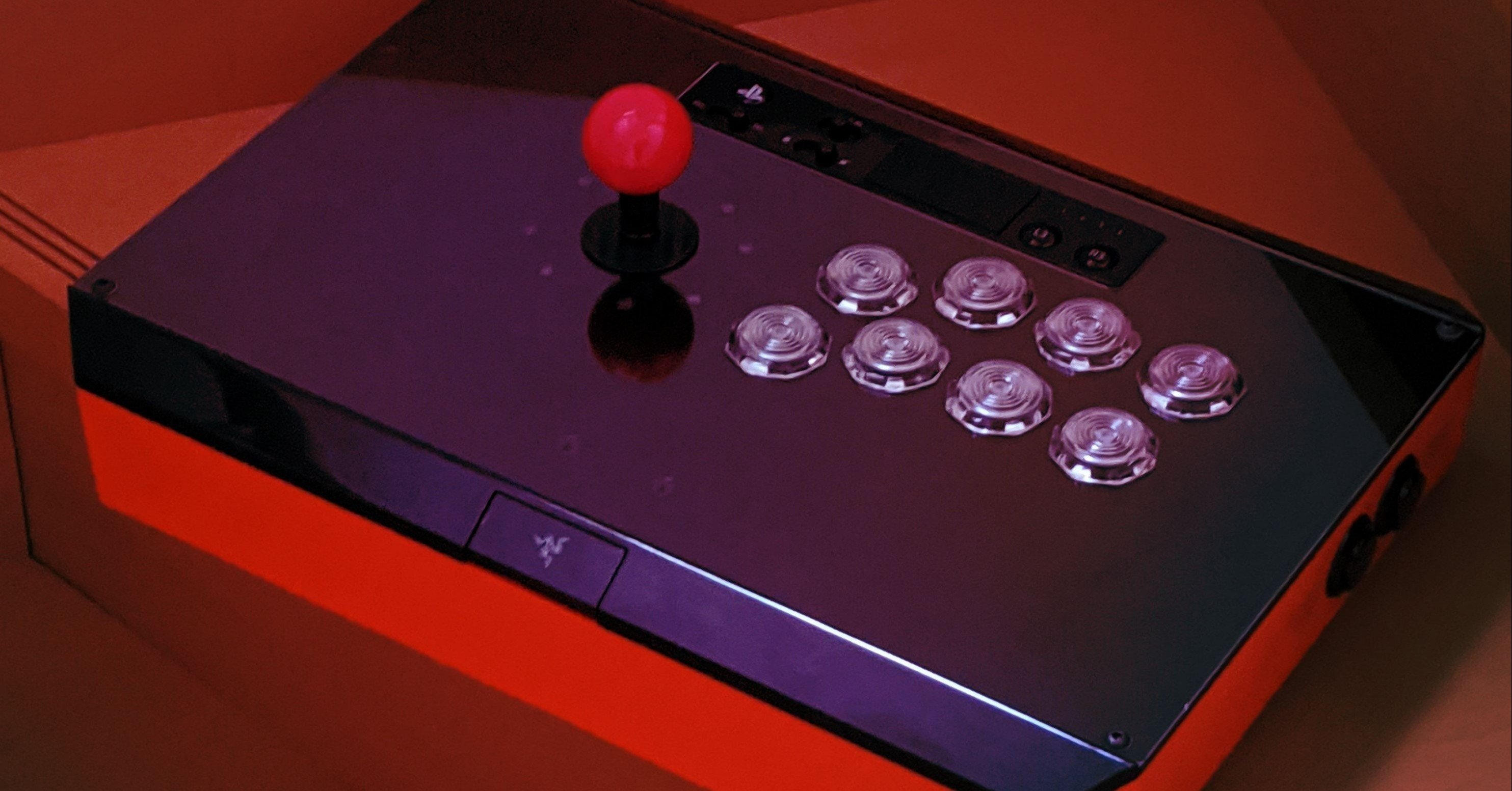 Razer Panthera（旧パンテラ）の天板交換記録｜dameo / だめ夫