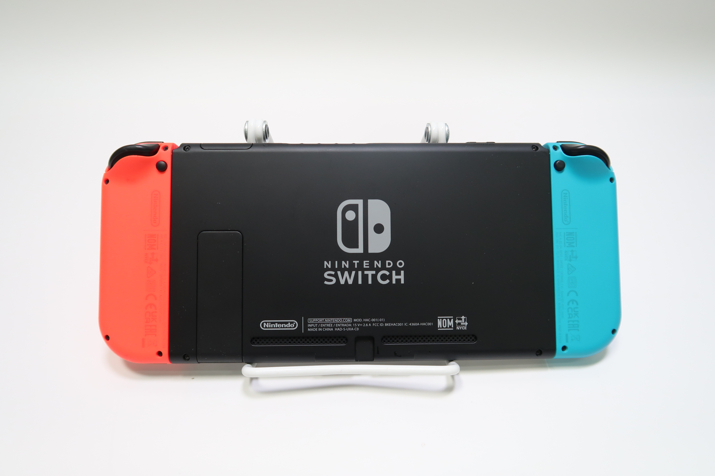 Nintendo Switch HAC-001 32GB Video Game System Switch (Blue/Red) 5744