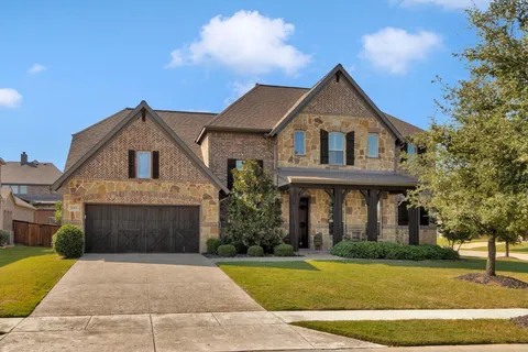 1921 E Hickory Hill Rd, Argyle, TX 76226 | Realtor.com®