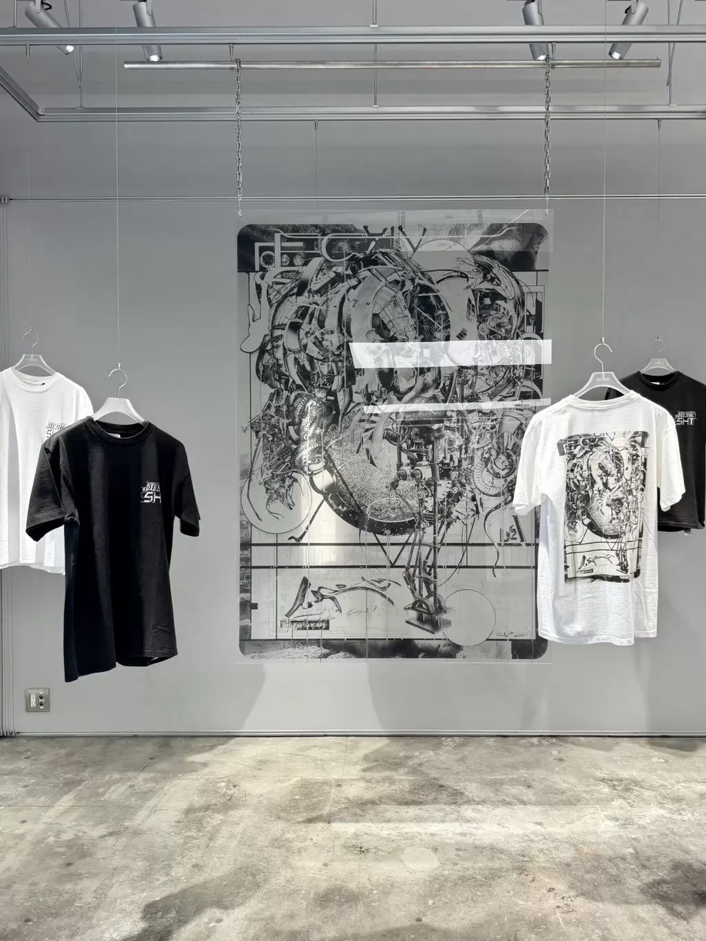 HIROKI TSUKUDA FASHION INSTALLATION | ArtSticker