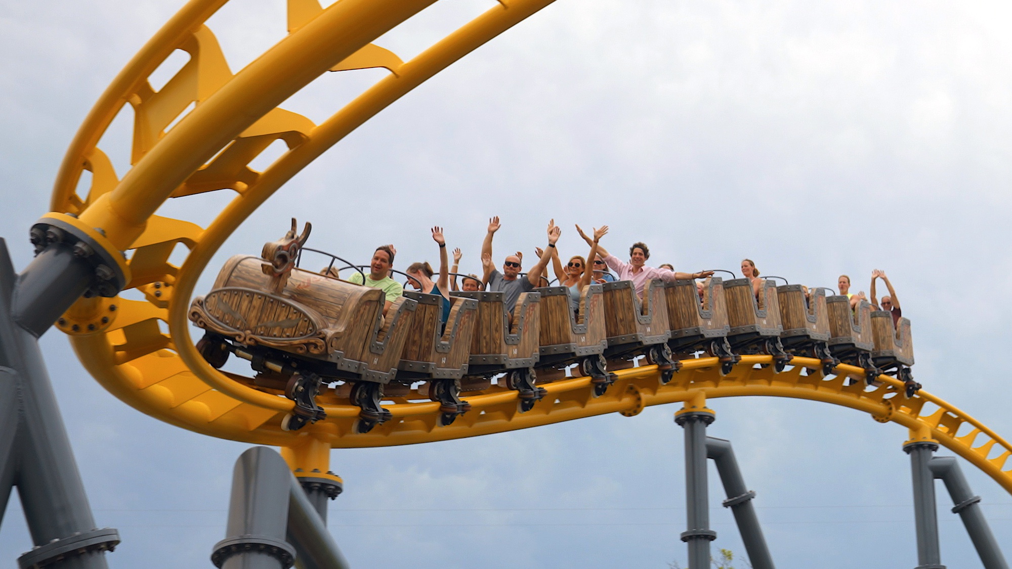 JUNIOR COASTER 200m, 277m, 353m, 400m