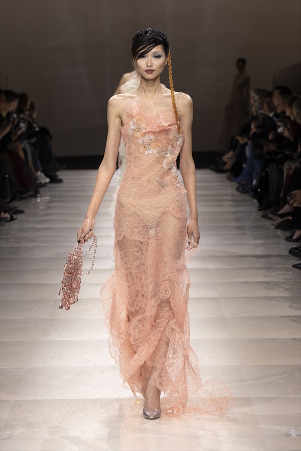 GIORGIO ARMANI PRIVÉ／ジョルジオ アルマーニ プリヴェ | アパレル