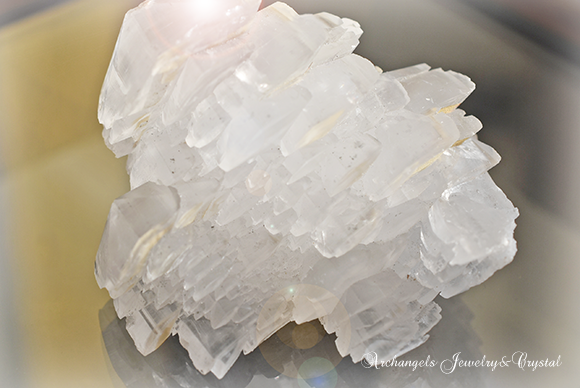 ピンクカルサイト クラスター 台座付き ピンク カルサイト ひし形 台座