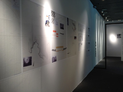 ペーター・メルクリのETHでのスタジオの学生作品などを紹介している