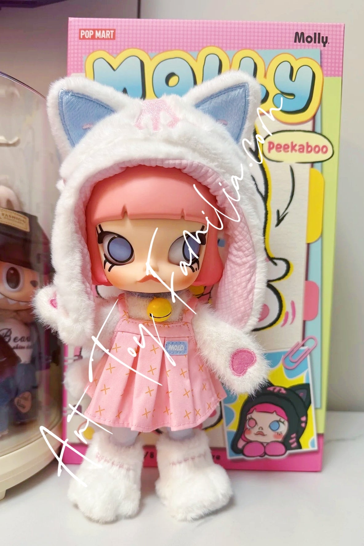 Molly Peekaboo 1/8 Action Figure | POP MART – Art Toy Familia
