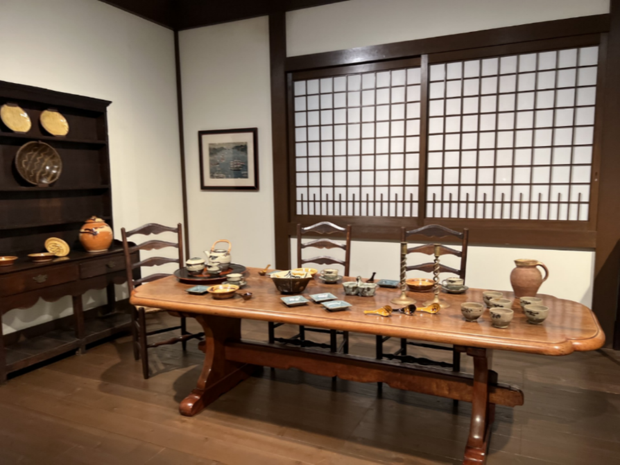 レビュー】21世紀の「用の美」を考える――世田谷美術館で「民藝