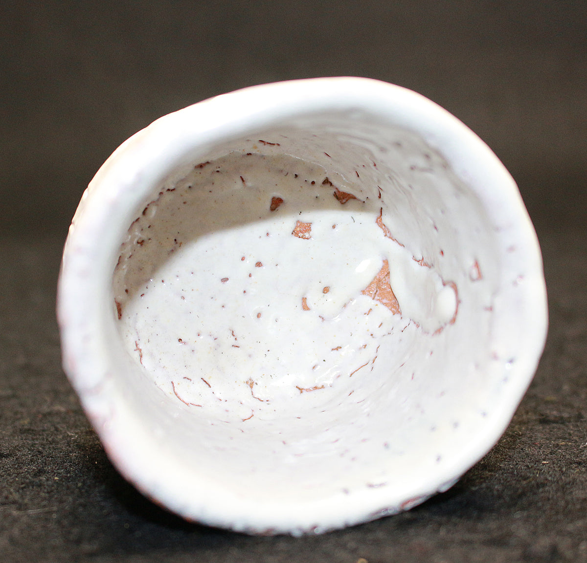 25775 人間国宝 11代三輪休雪 萩焼盃（印銘） MIWA Kyusetsu