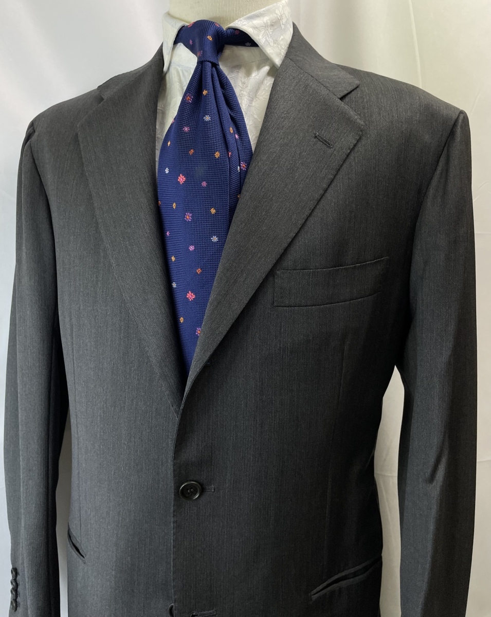 キトン Kiton】合い物 ウール微細ヘリンボーングレースーツ 52