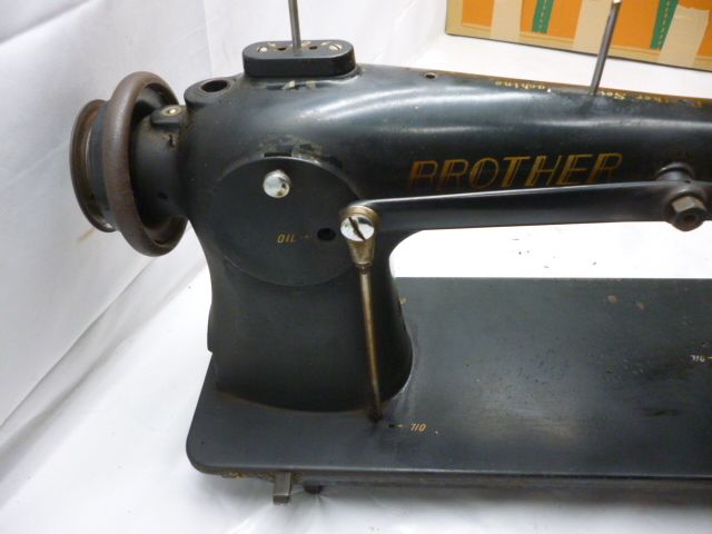アンティークミシンBROTHER DB1-B60