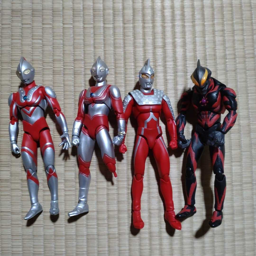 中古・ジャンク品BANDAI ULTRA-ACT ウルトラアクト ウルトラマン
