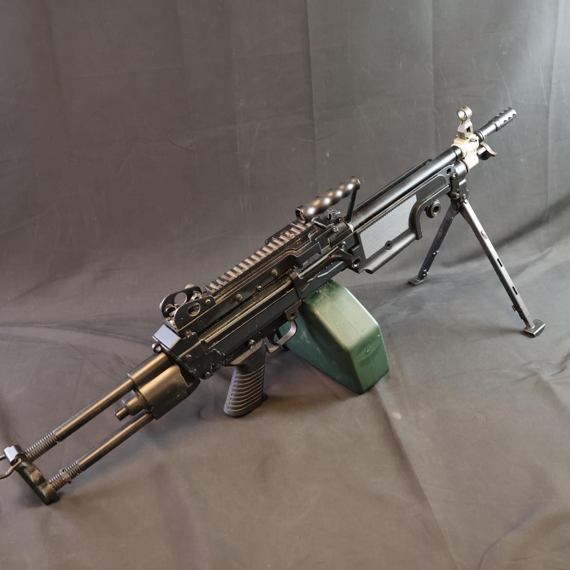 TOP JAPAN製電動ガンM249 絶版！希少！ TOP JAPAN製電動ガンM249 絶版 絶版