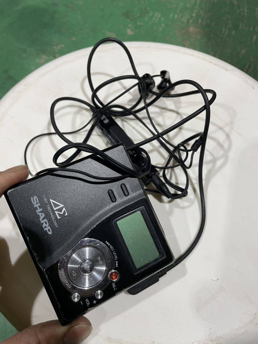 SHARP 1bitポータブルMDレコーダー MD-DR77-B SHARP 1bitポータブルMD