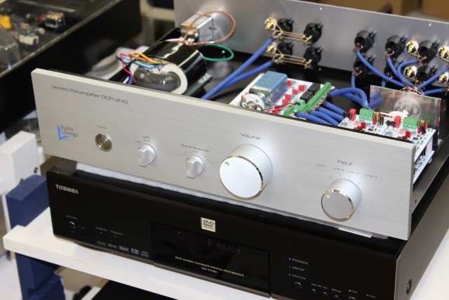 フルバランス・プリアンプDCP-240を発売します - オーディオデザインの