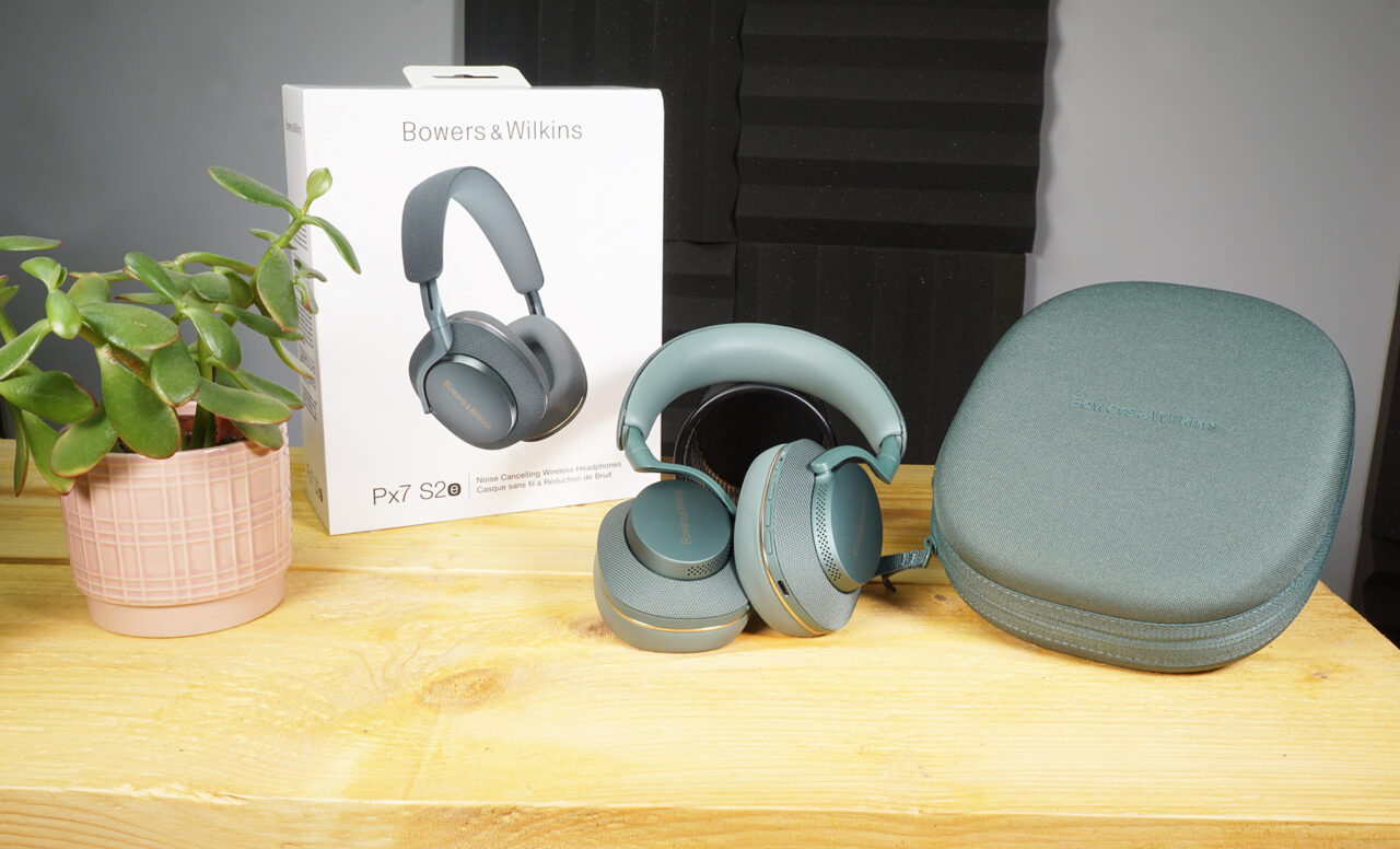 Bowers & Wilkins Px7 S2e headphones review - Audiograde