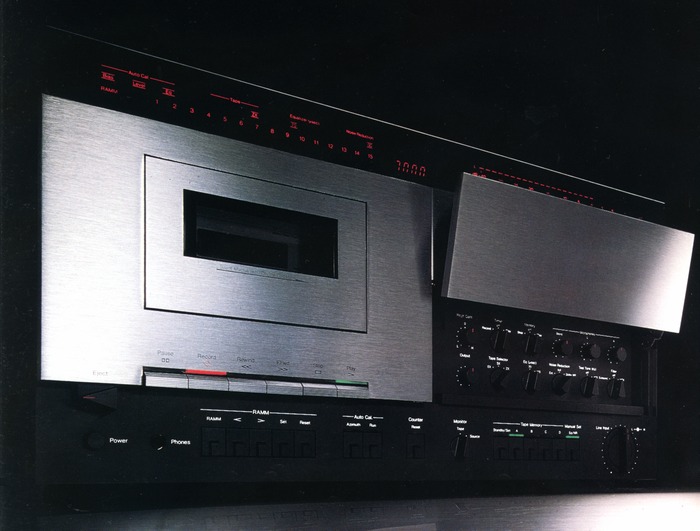 Nakamichi 700ZXLの仕様 ナカミチ