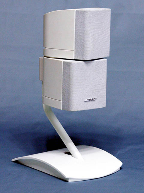 ボーズ、5.1chスピーカー「AM-10IIIW」用のテーブルスタンド