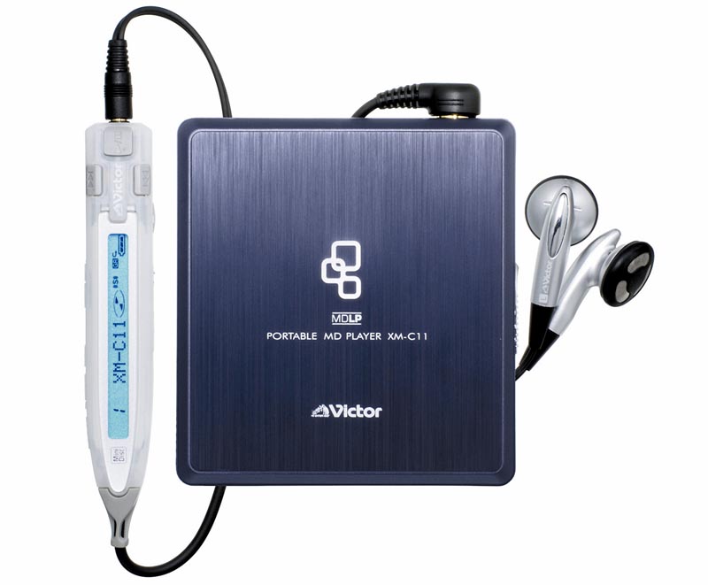 ビクター、デジタルアンプ搭載のポータブルMDプレーヤー