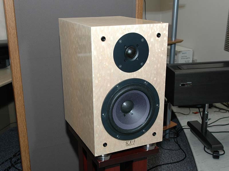 クリプトン、スピーカー市場参入第1弾「vigore」