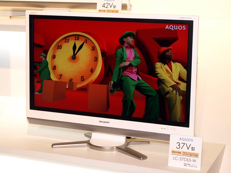 SHARP AQUOS LC-32D10 世界の亀山モデル SHARP AQUOS LC-32D10 世界の