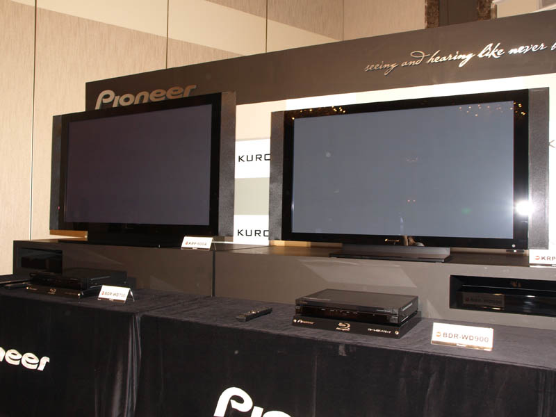 パイオニア、50/60型の新プラズマ「KURO」とBDレコーダ